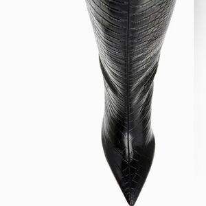 NWOB Steve Madden Women's Lavan Knee High Boot size 9.5M